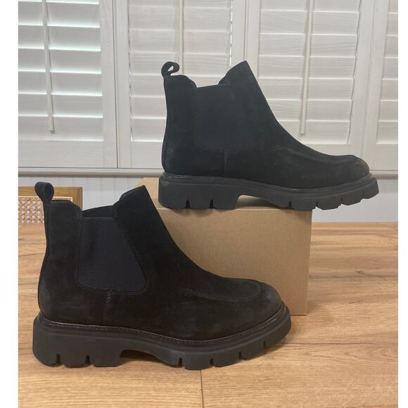 Sofft Womens Samira Chelsea Ankle Boot Black Suede Leather Size 10 NWOB Lug Sole - Picture 2 of 11